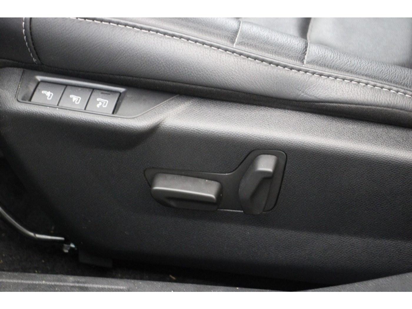 Foto van Citroen E-c4