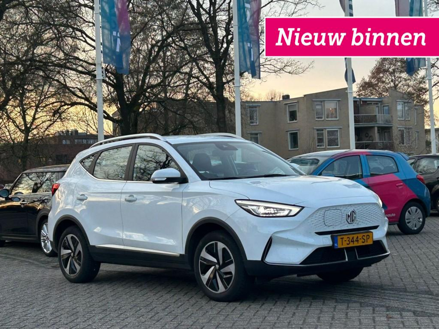 MG MG ZS Ev Long Range Comfort 70 kWh - WLTP 440 Km, Carplay, Camera, Trekhaak, Stoelverw. SOH 100% 2023 - voorkant