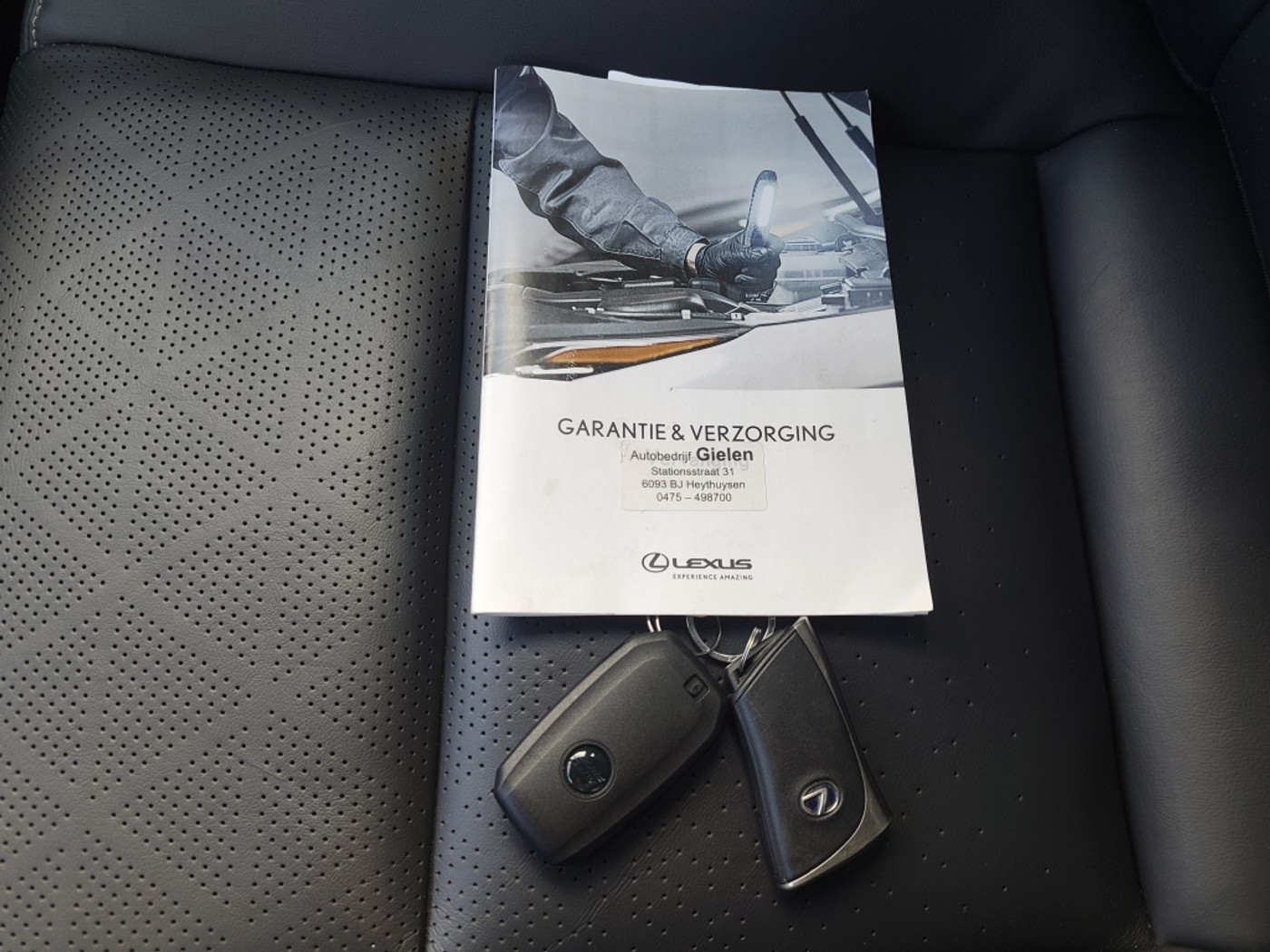 Foto van Lexus Lexus Ux250h