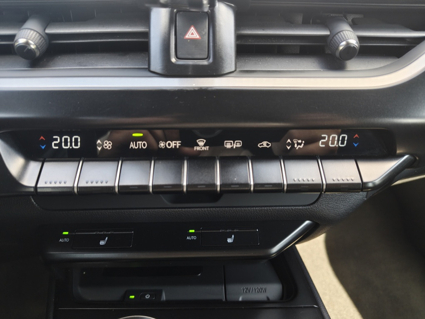 Foto van Lexus Lexus Ux250h