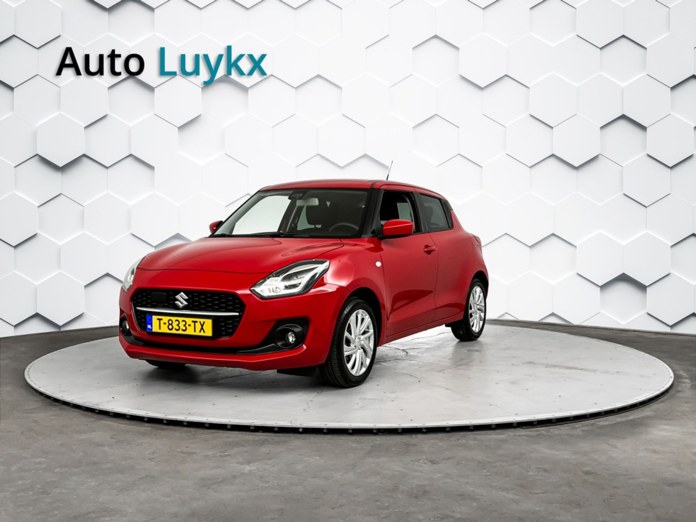 Suzuki Swift 1.2 Select Smart Hybrid | Navigatie | Adaptieve Cruise Control | 16'' L.M. velgen 2024 - voorkant