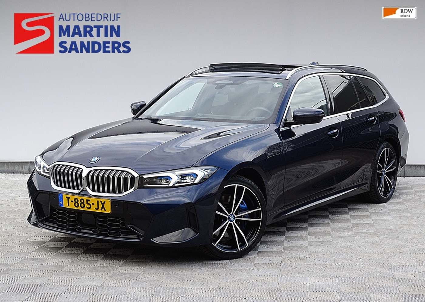 Foto van BMW 330e
