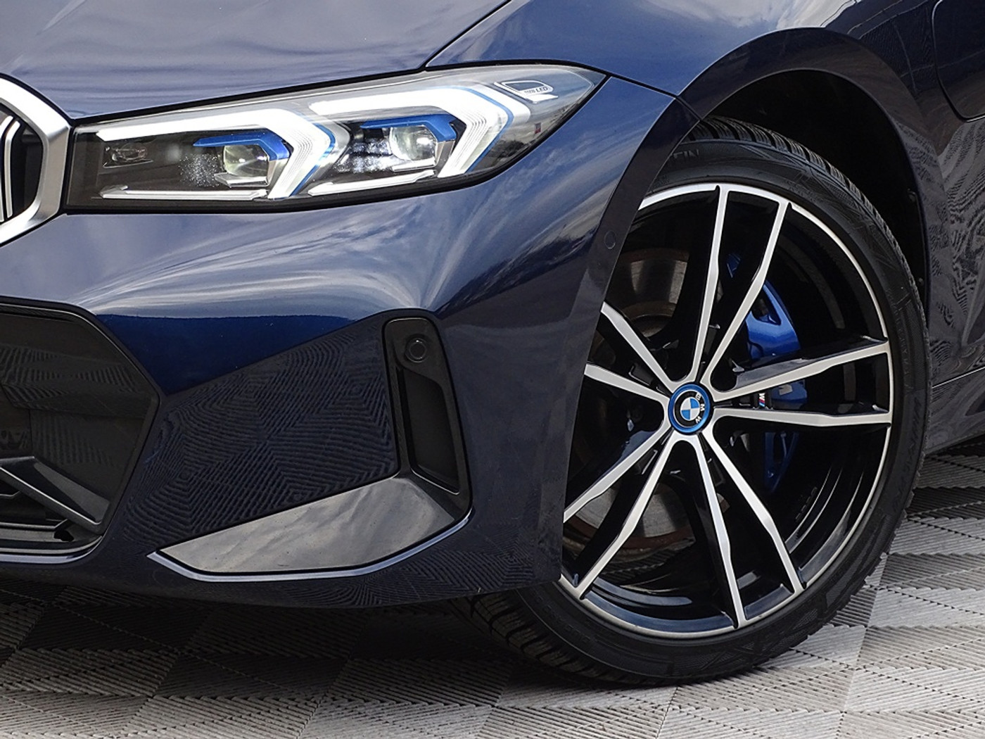 Foto van BMW 330e