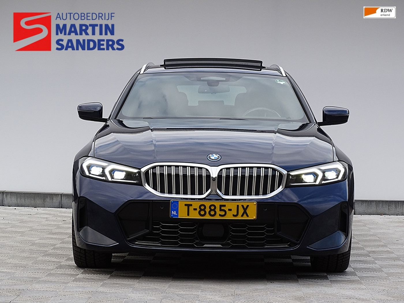 Foto van BMW 330e