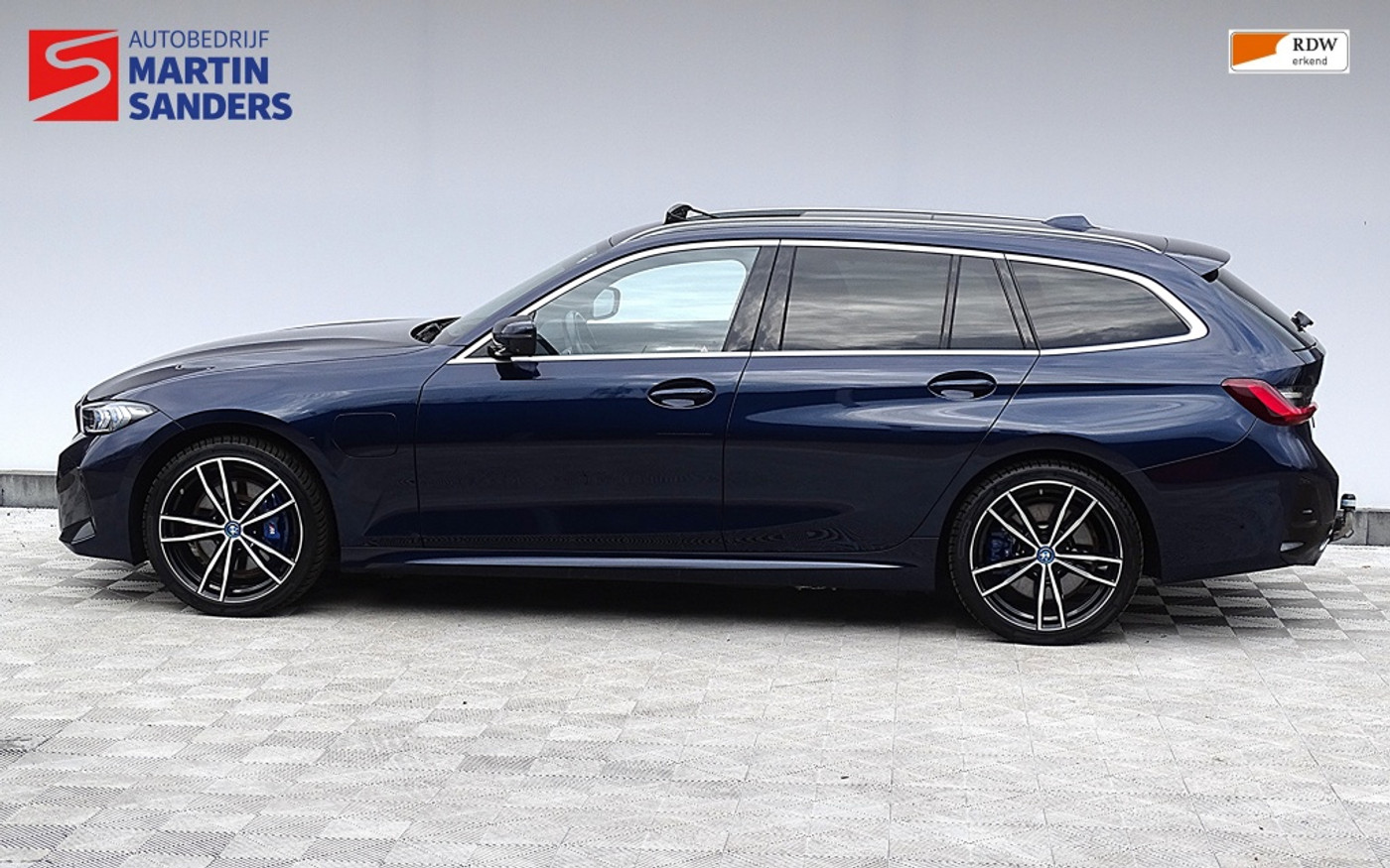 Foto van BMW 330e