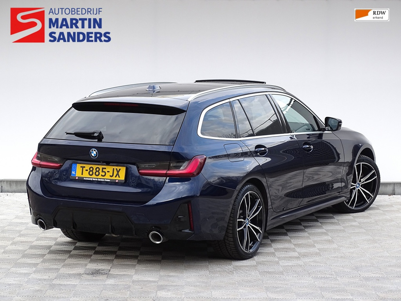 Foto van BMW 330e