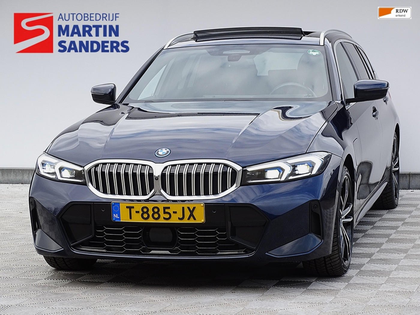 Foto van BMW 330e