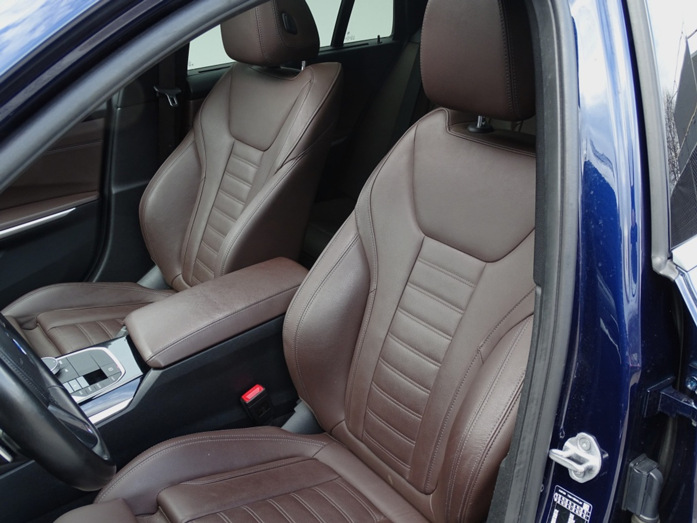 Foto van BMW 330e