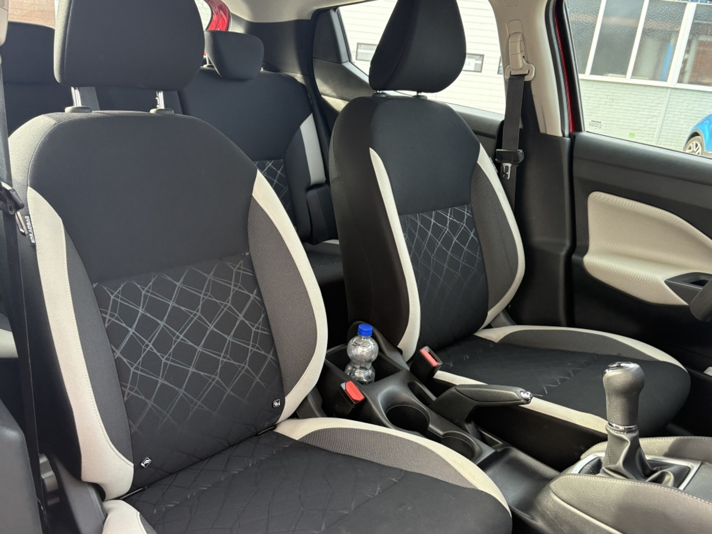 Foto van Nissan Micra