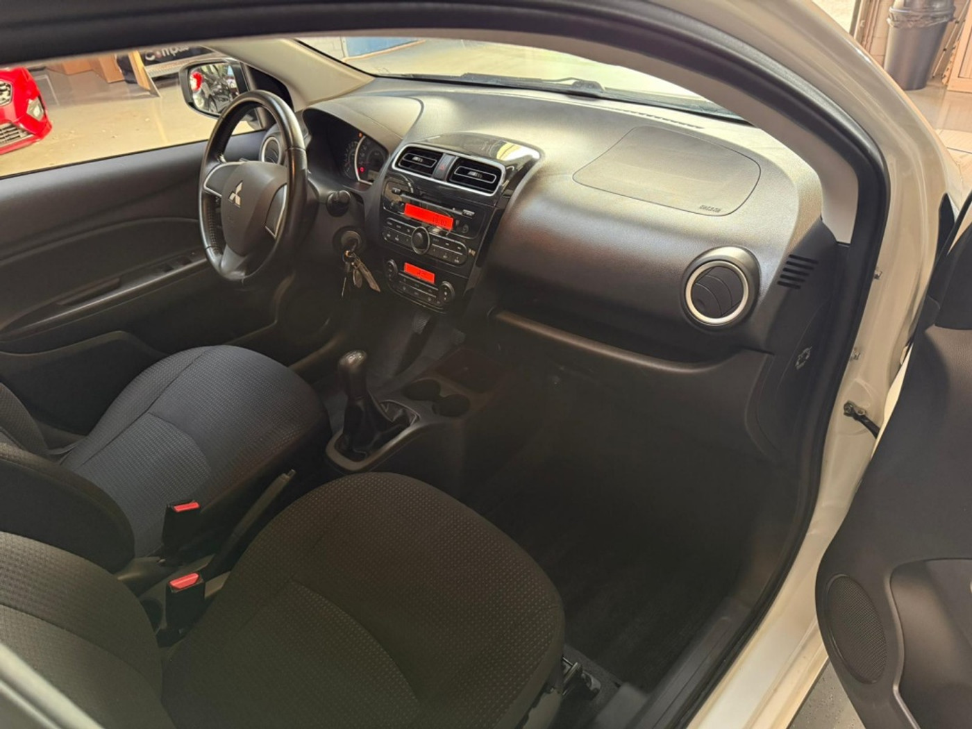Foto van Mitsubishi Mitsubishi Space Star