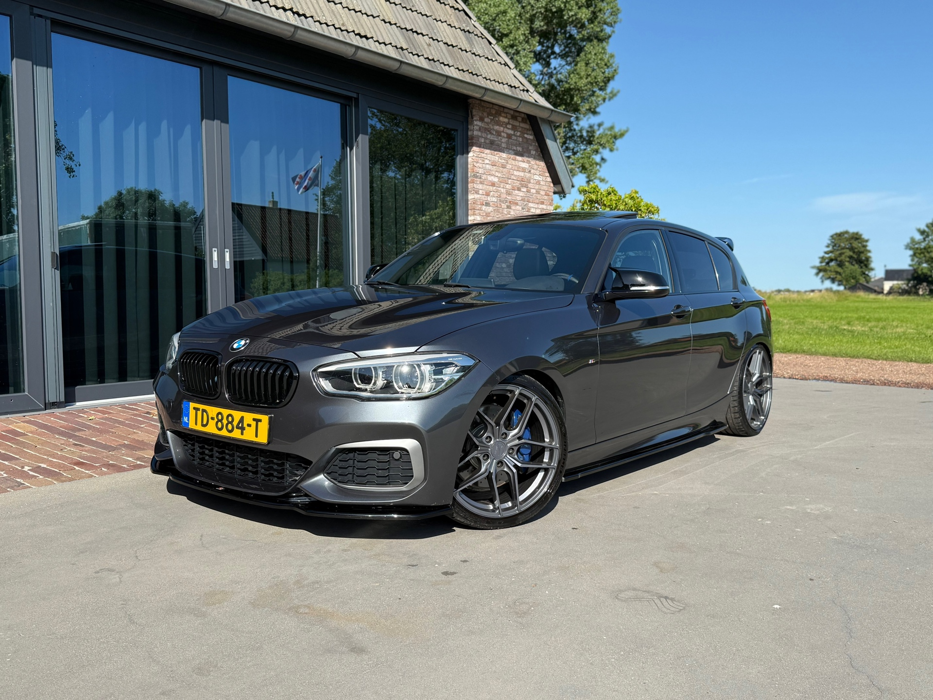 Foto van BMW M140i xDrive