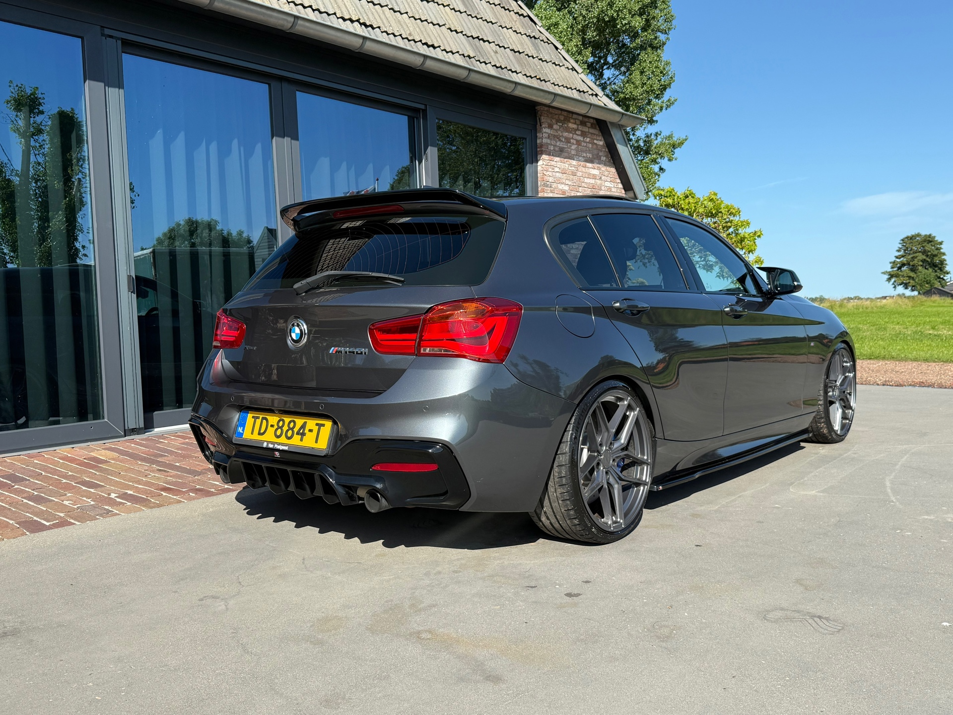 Foto van BMW M140i xDrive