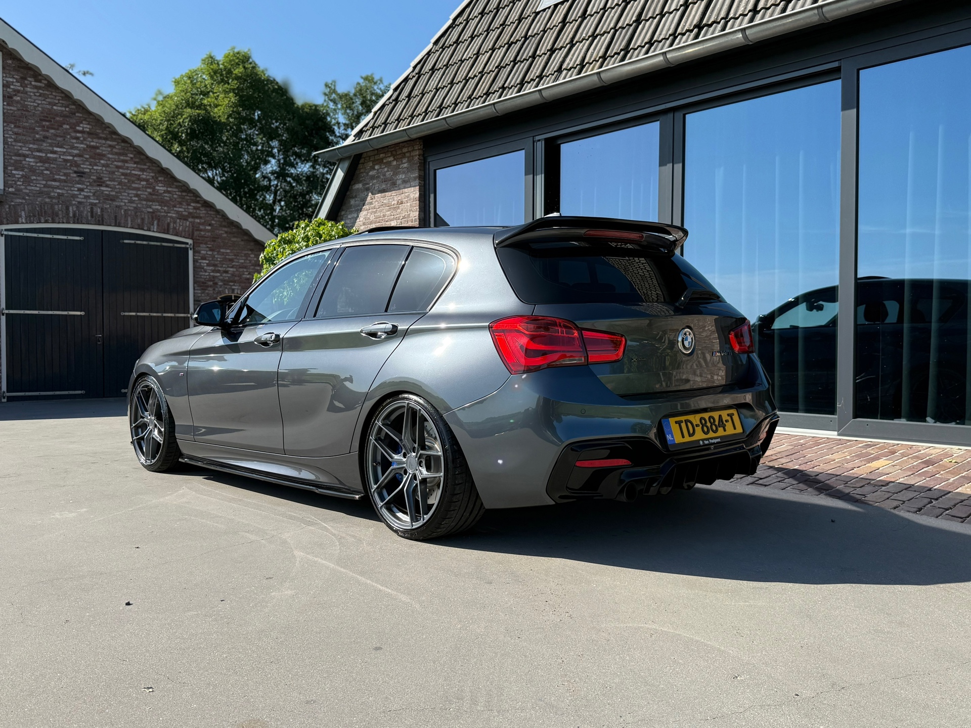 Foto van BMW M140i xDrive