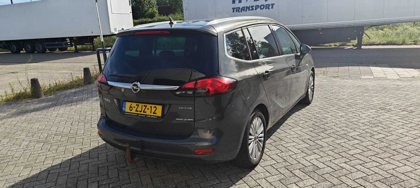 Foto van Opel Zafira Tourer
