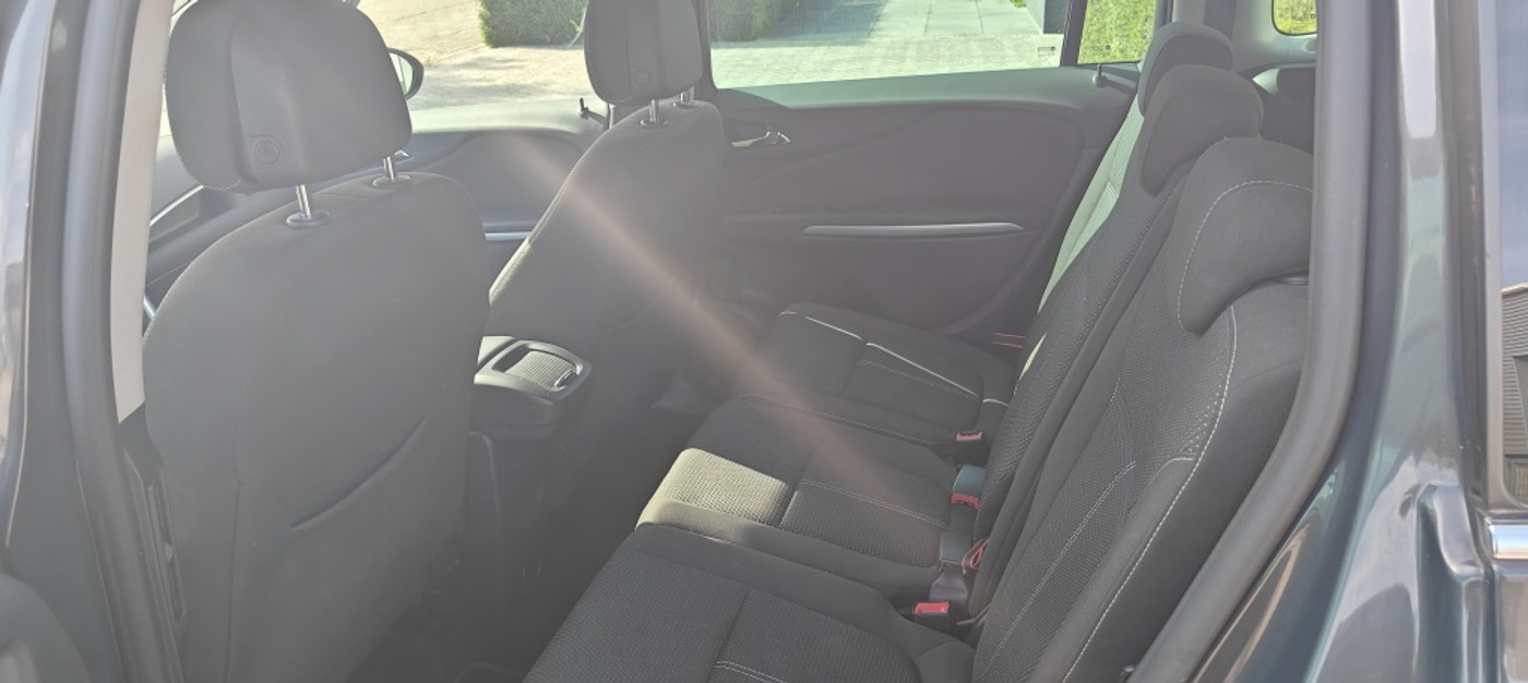 Foto van Opel Zafira Tourer