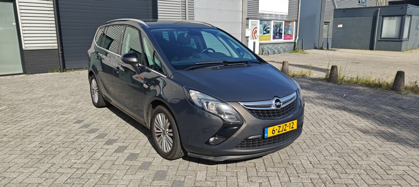 Foto van Opel Zafira Tourer