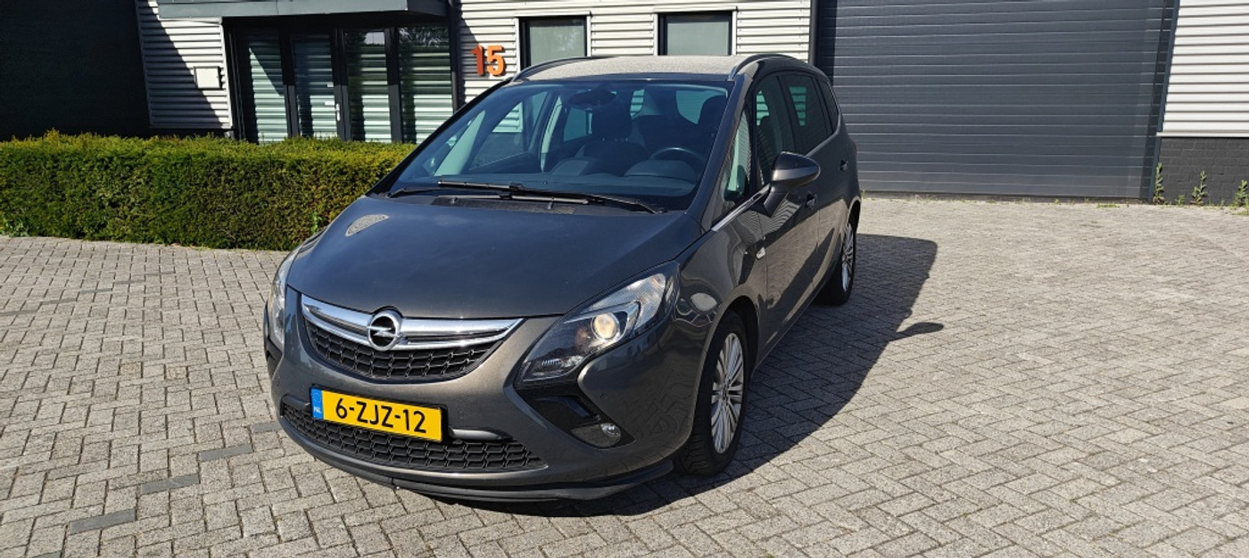 Foto van Opel Zafira Tourer