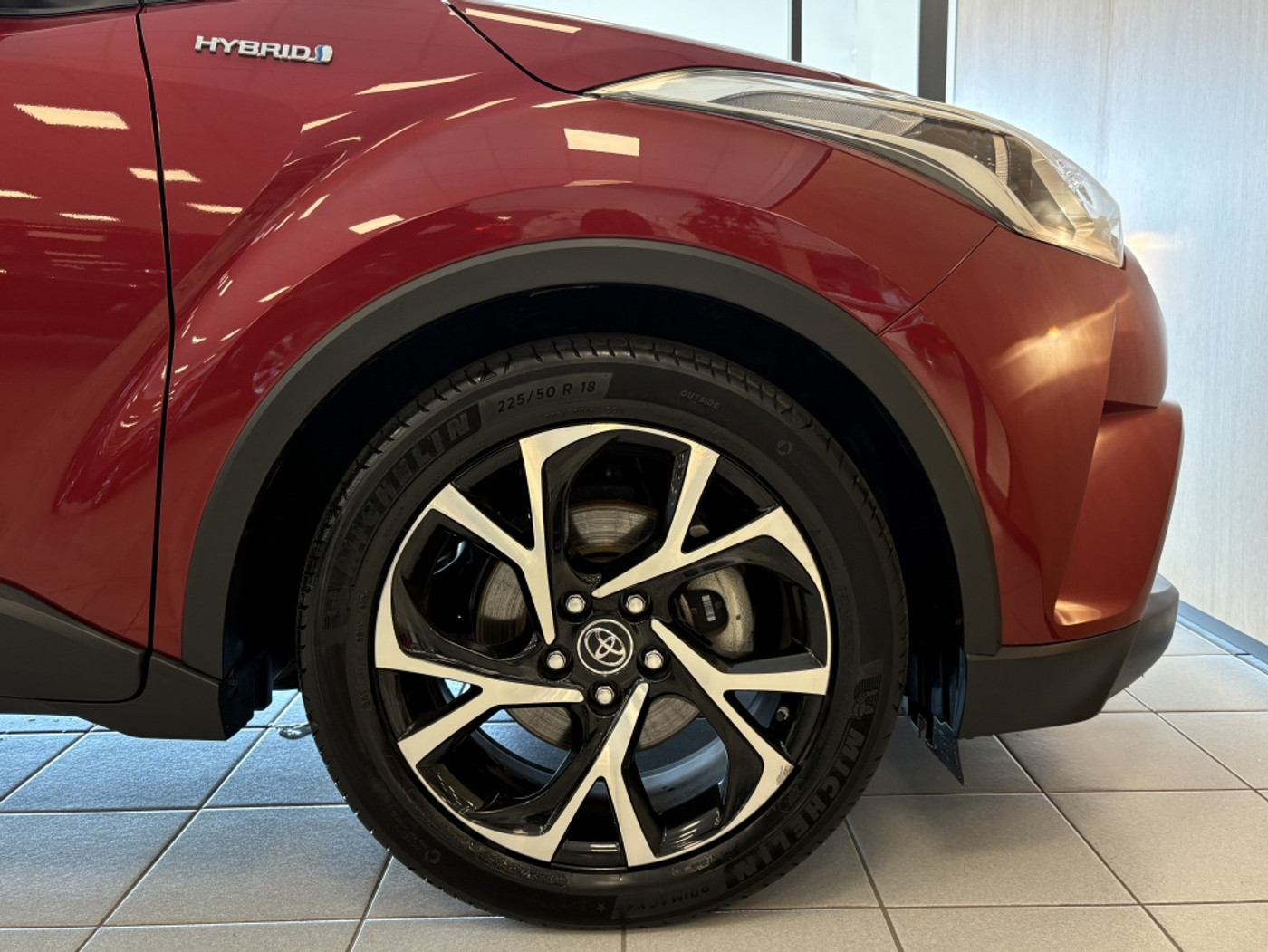 Foto van Toyota Toyota C-hr