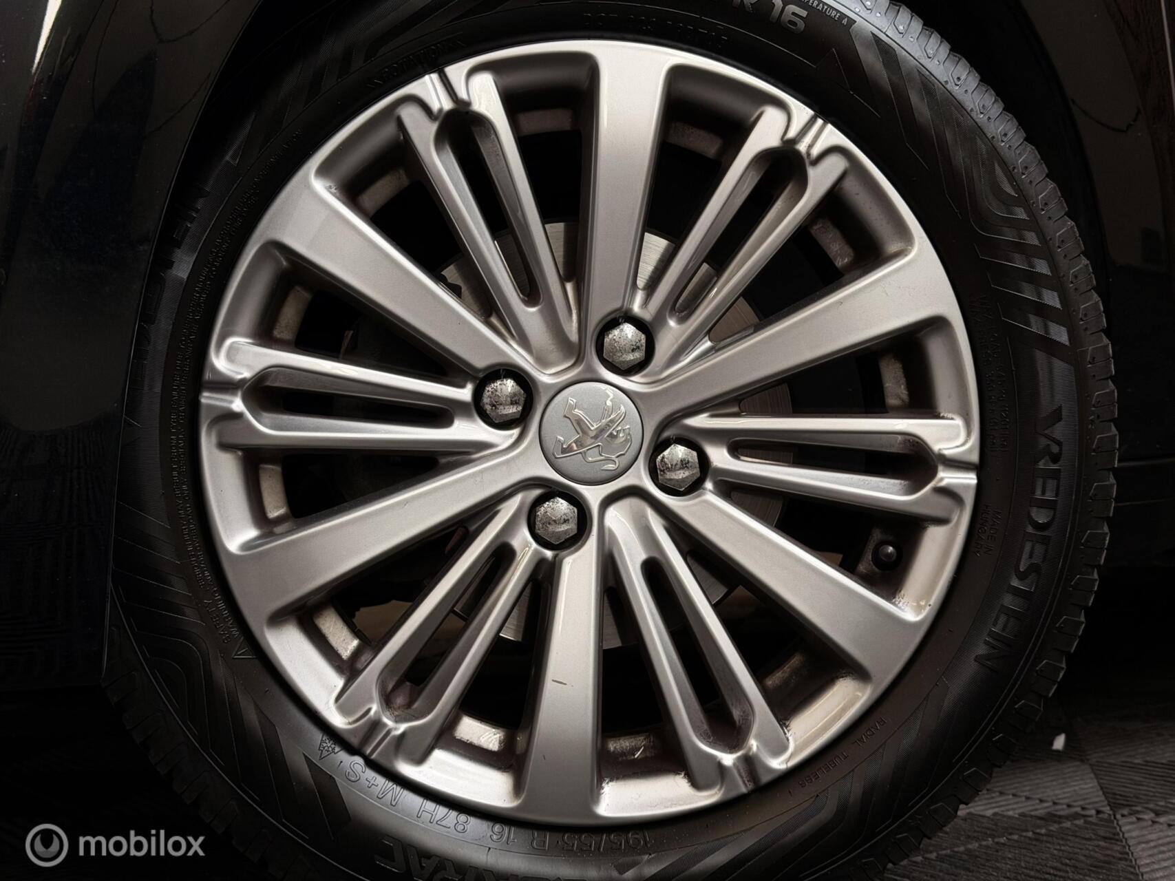Foto van Peugeot 208