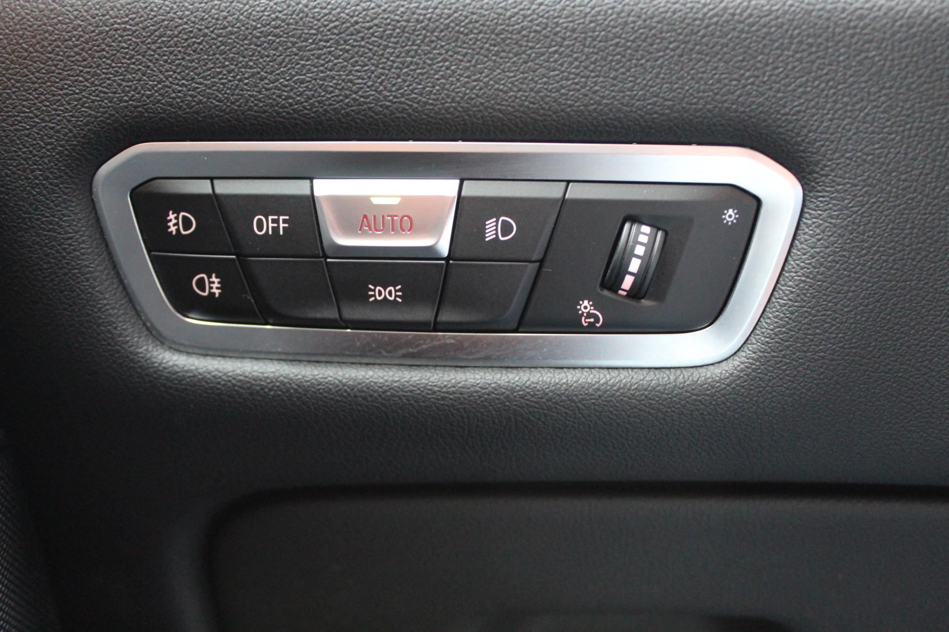Foto van BMW X5 Xdrive45e