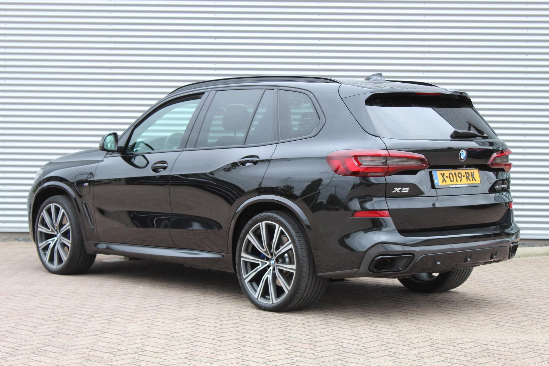 Foto van BMW X5 Xdrive45e