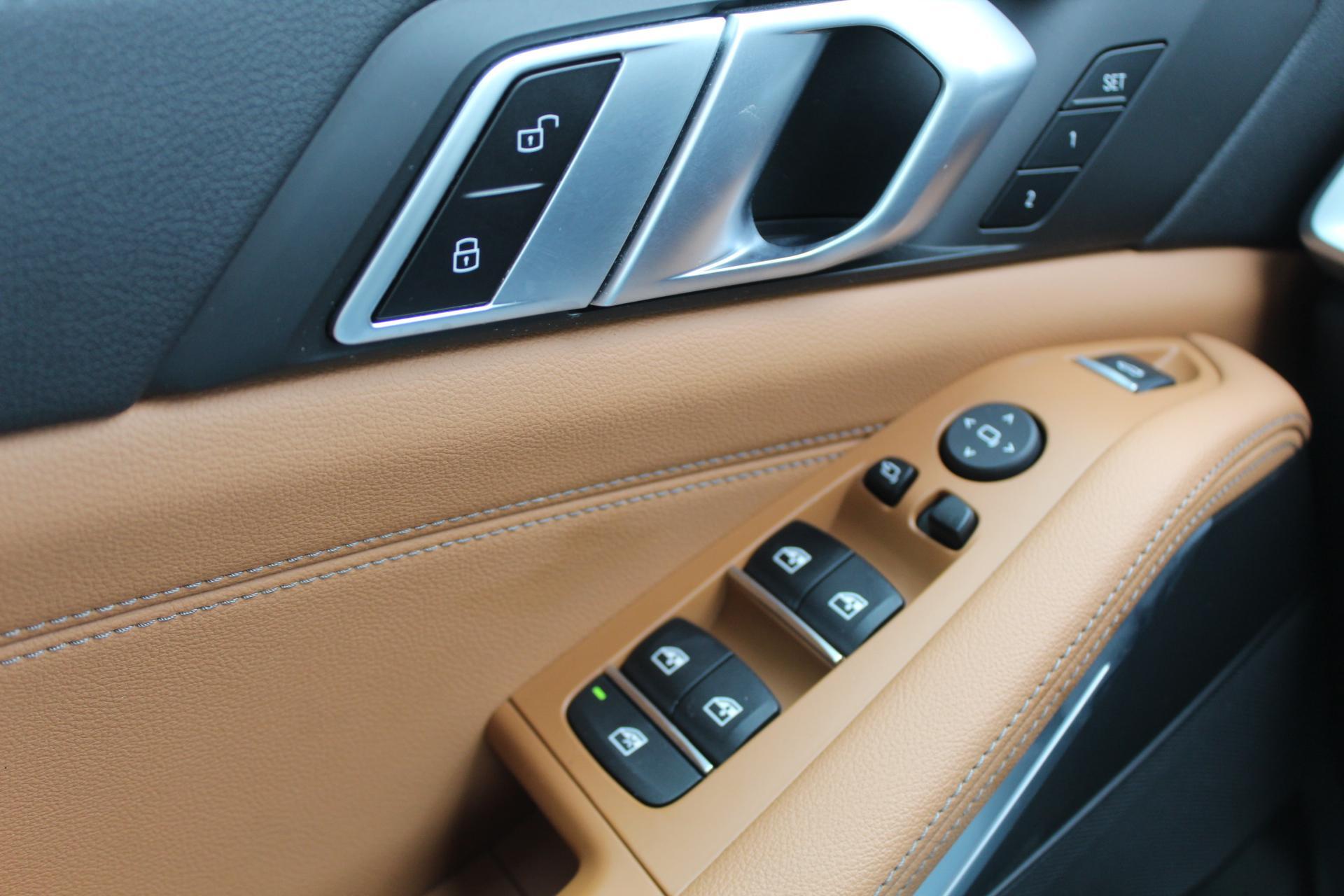 Foto van BMW X5 Xdrive45e