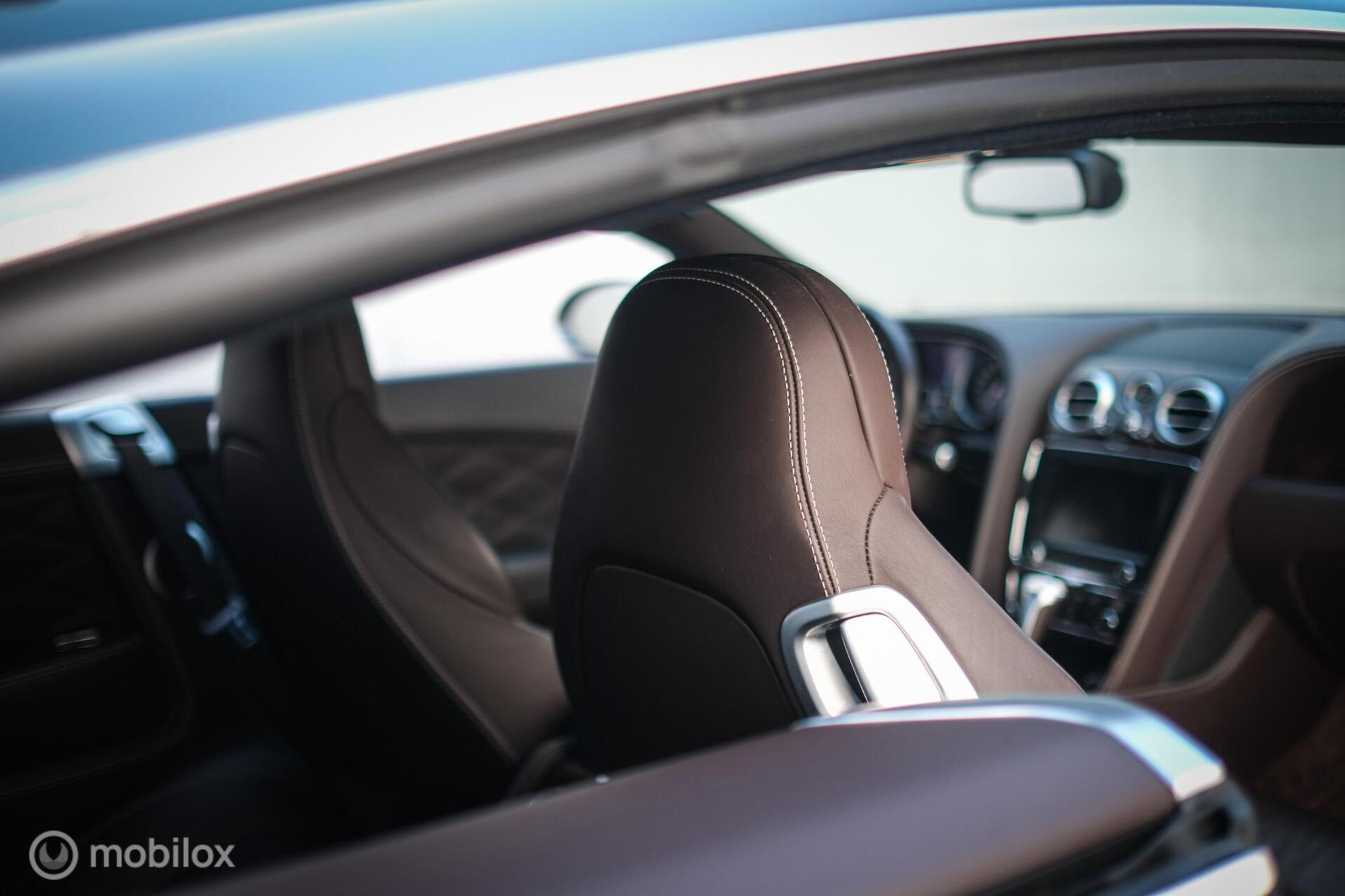 Foto van Bentley Continental GT V8