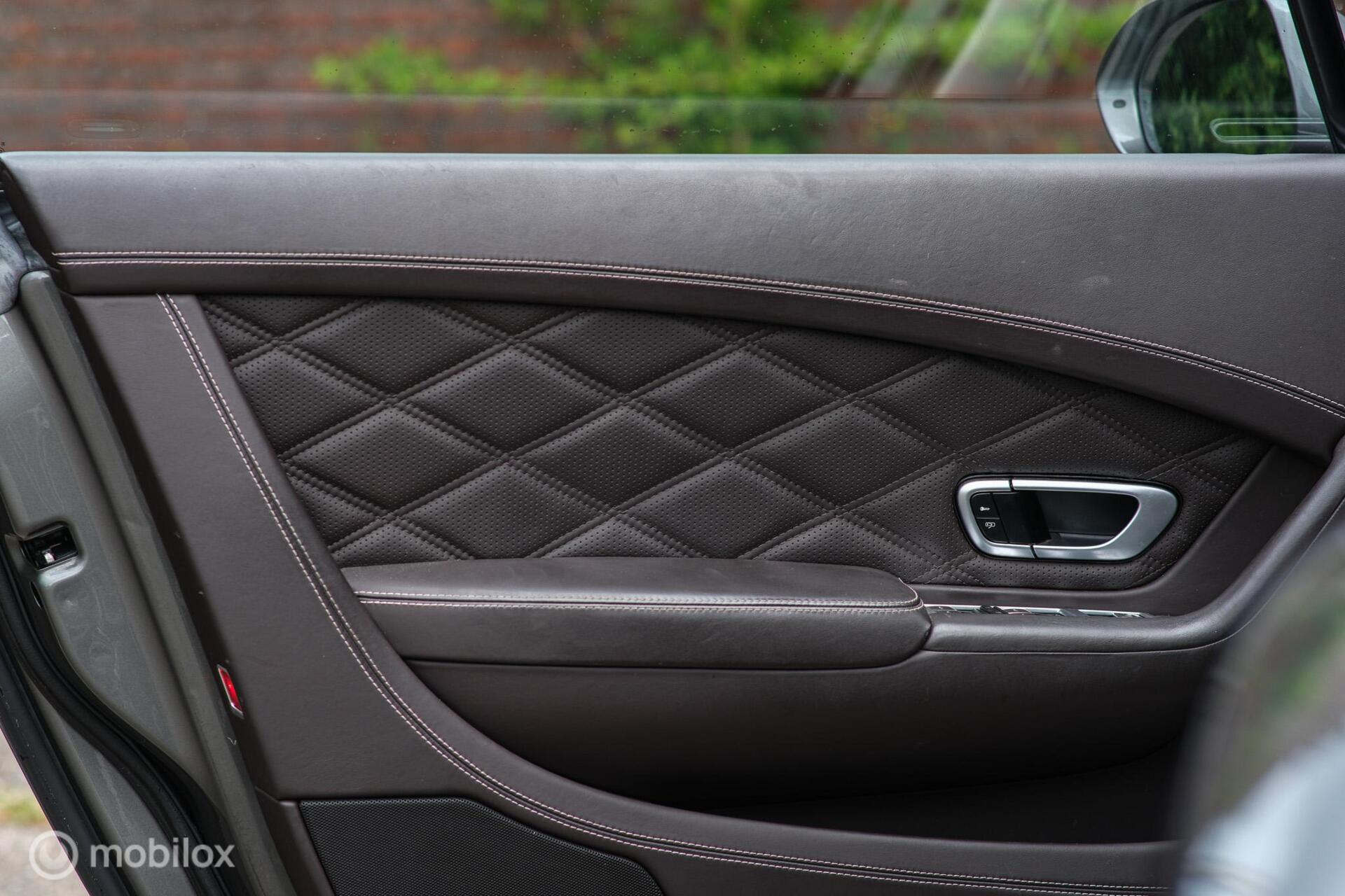 Foto van Bentley Continental GT V8