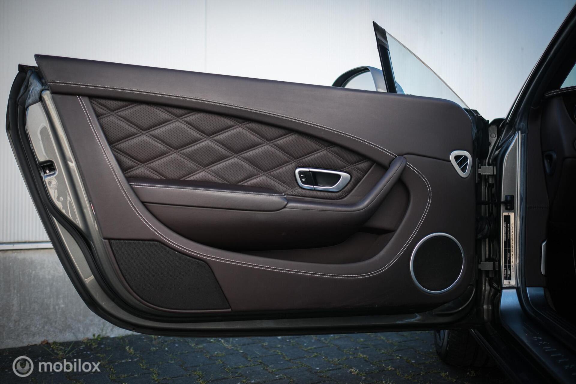 Foto van Bentley Continental GT V8
