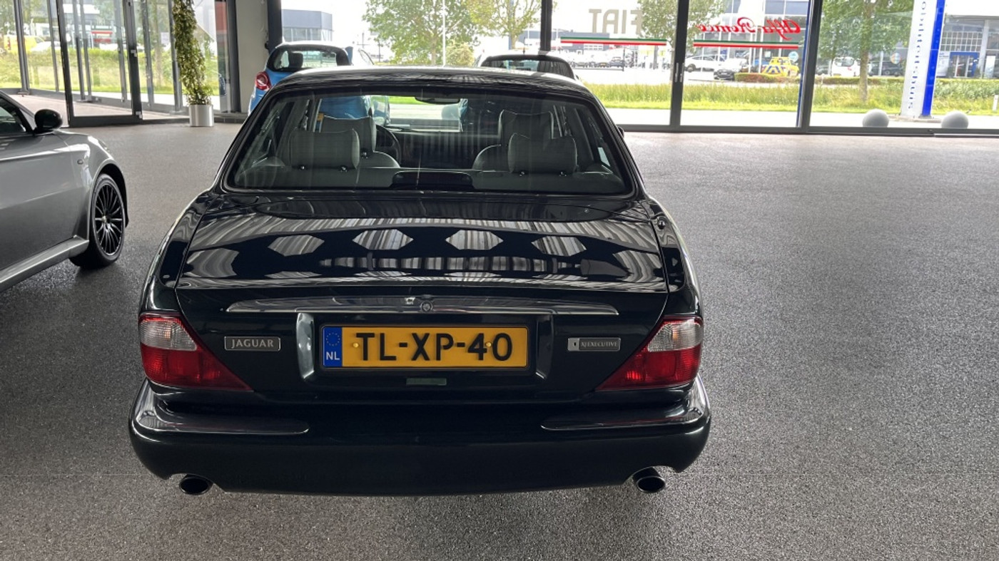 Foto van Jaguar Jaguar (xj8) Executive
