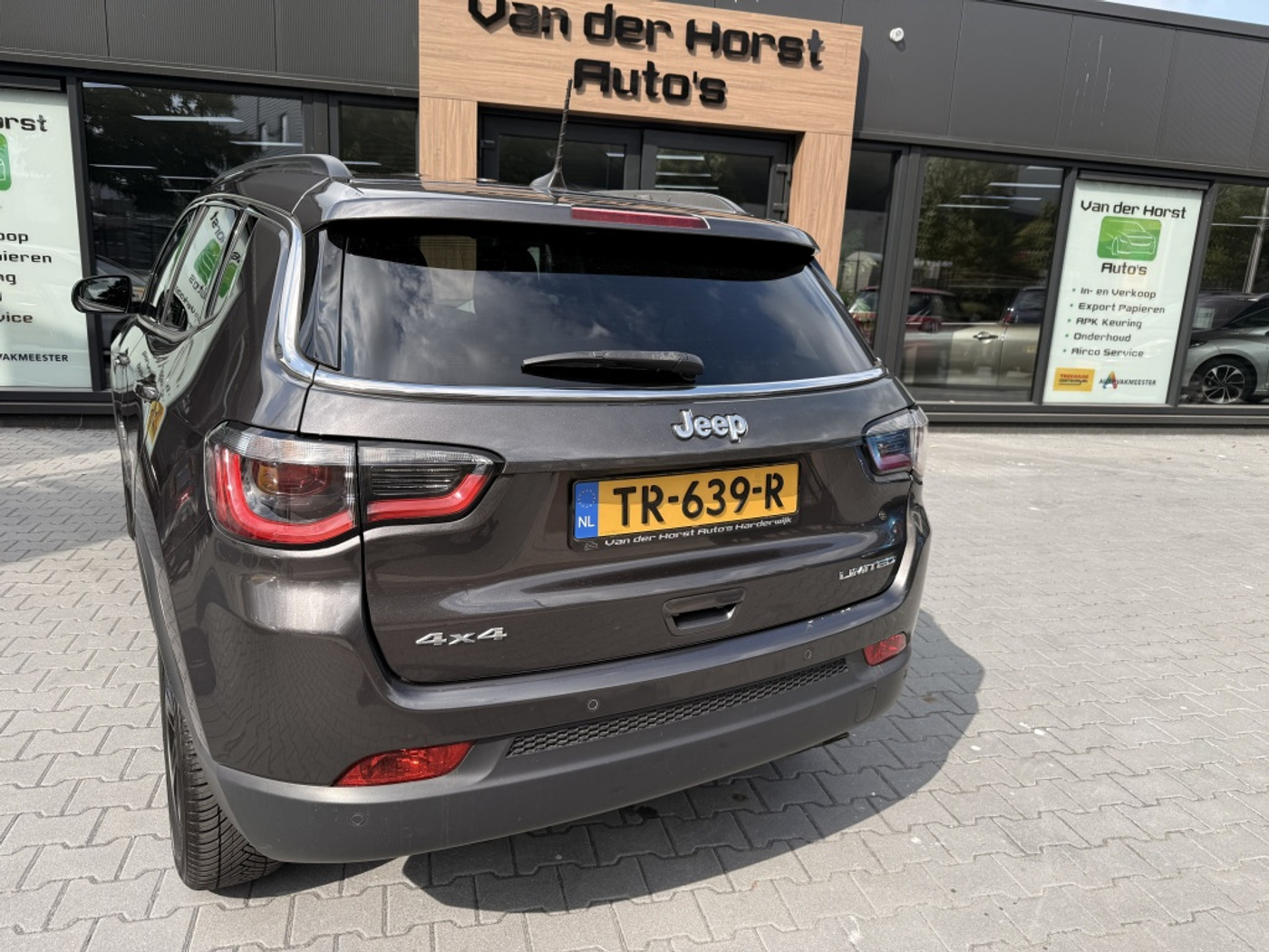 Foto van Jeep Compass