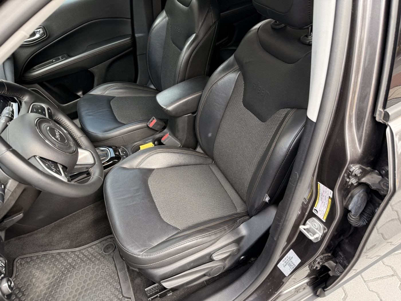 Foto van Jeep Compass
