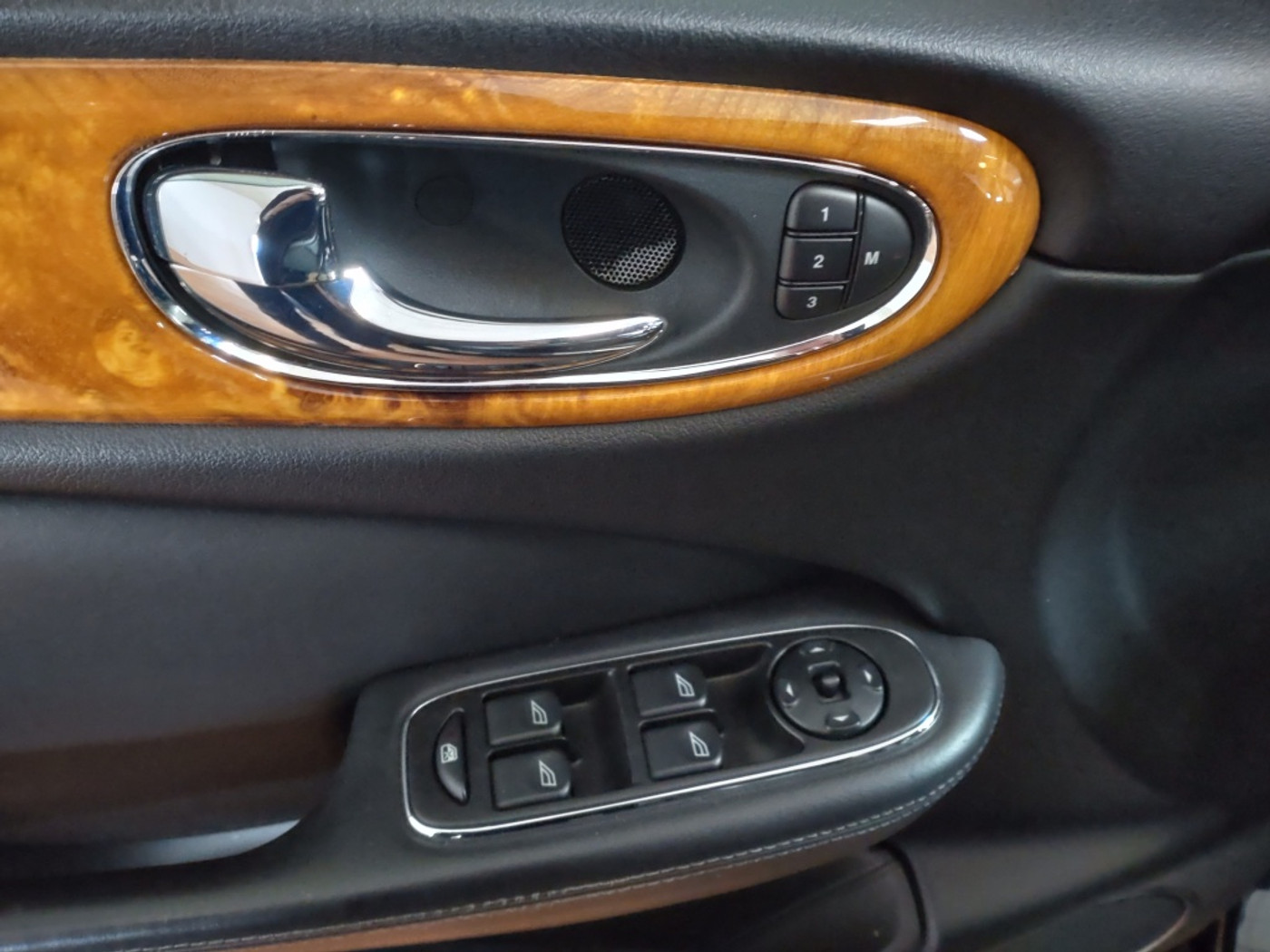 Foto van Jaguar XJ