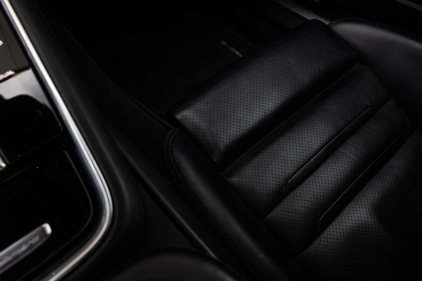 Foto van Porsche Panamera 4 E-hybrid