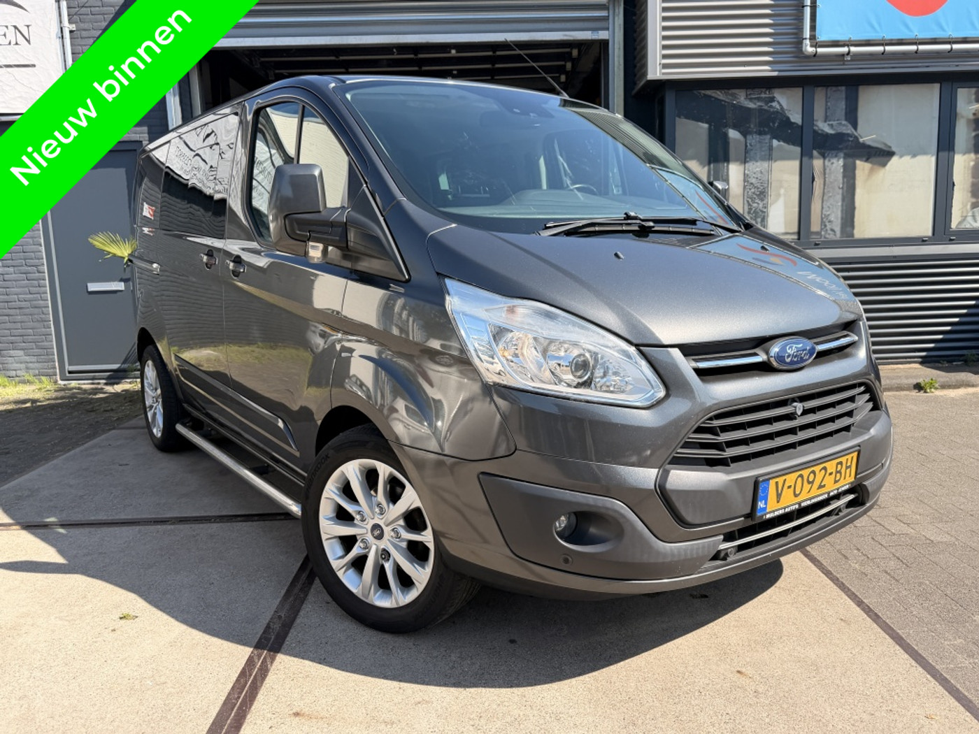 Ford Transit Custom 290 2.0 TDCI DC 6persoons 2x schuif Camera! Inruil mogelijk! 2016 - voorkant