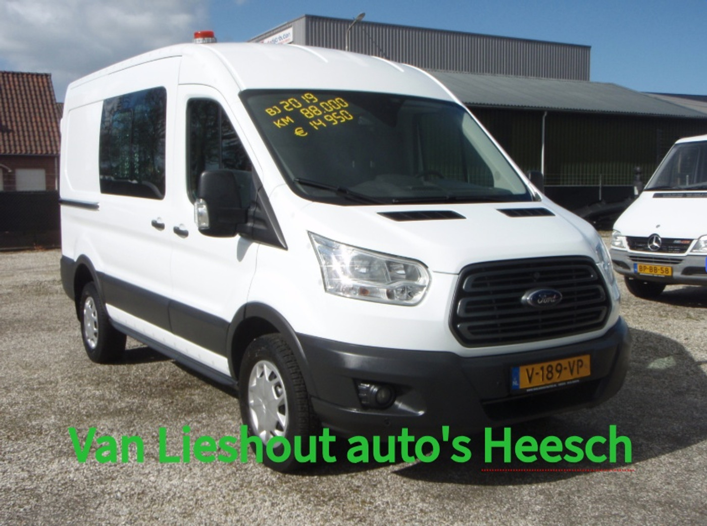 Ford Transit 350 2.0 TDCI L2H2 Tr 2019 - voorkant