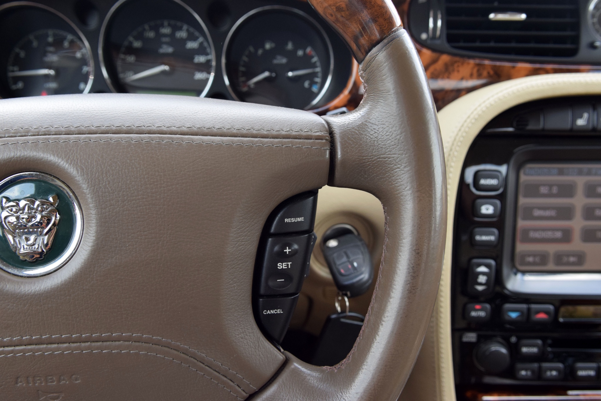 Foto van Jaguar XJ