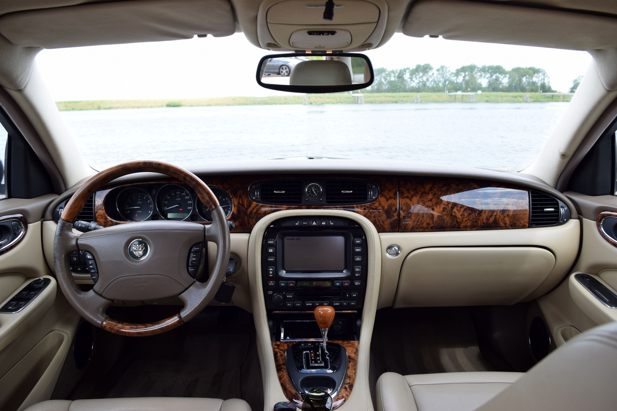 Foto van Jaguar XJ