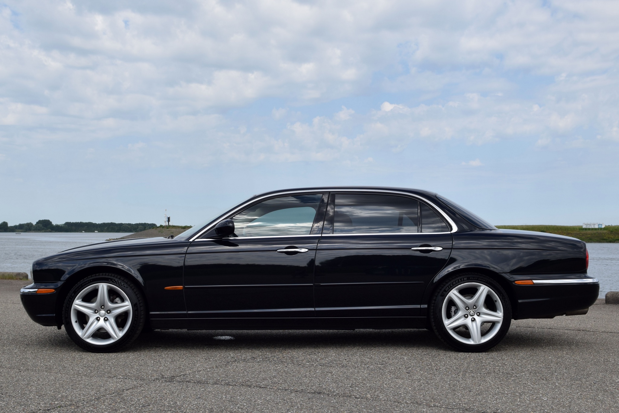 Foto van Jaguar XJ