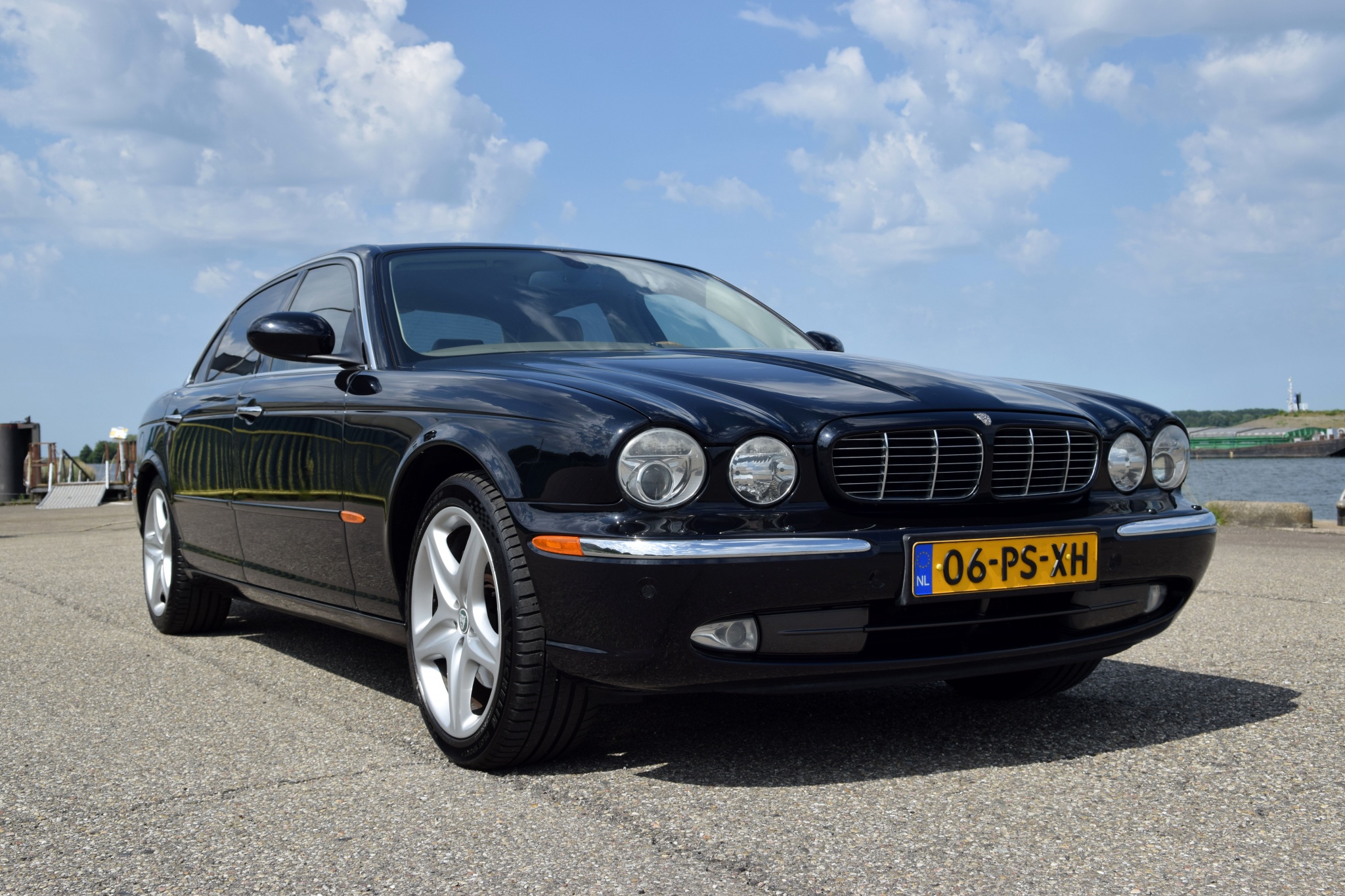 Foto van Jaguar XJ