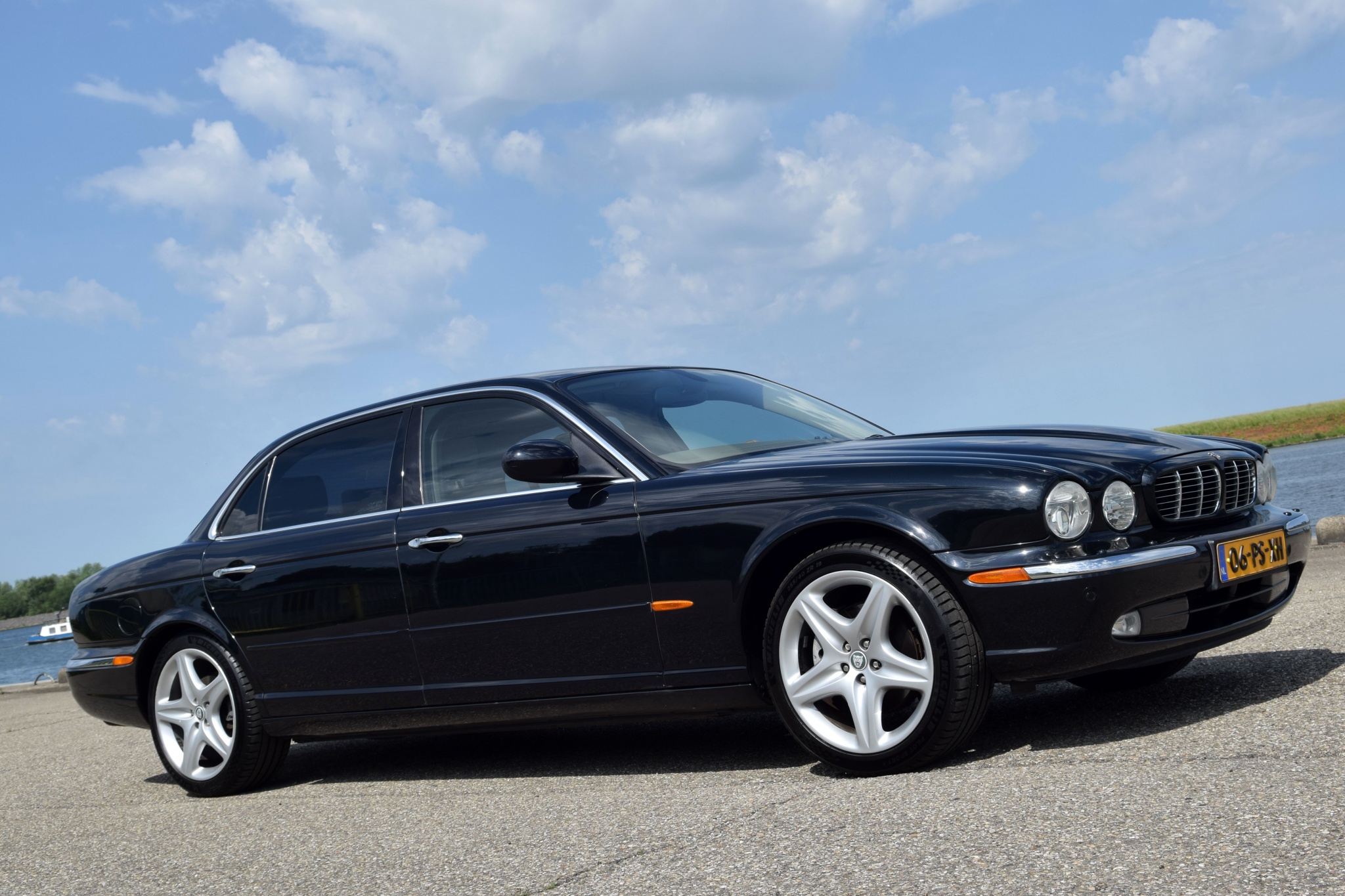 Foto van Jaguar XJ