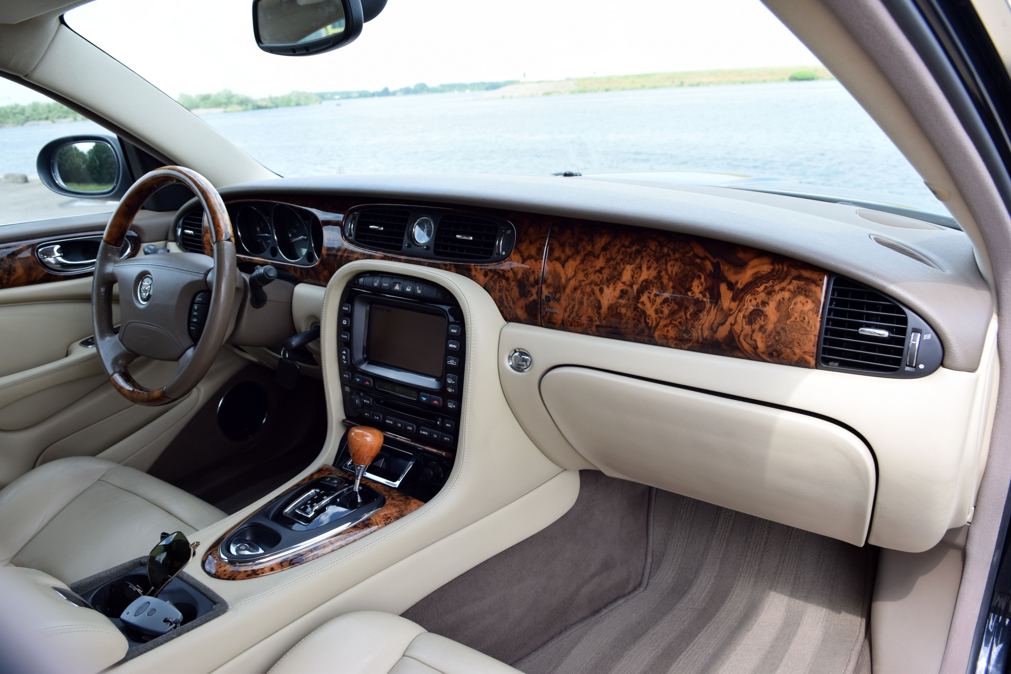 Foto van Jaguar XJ