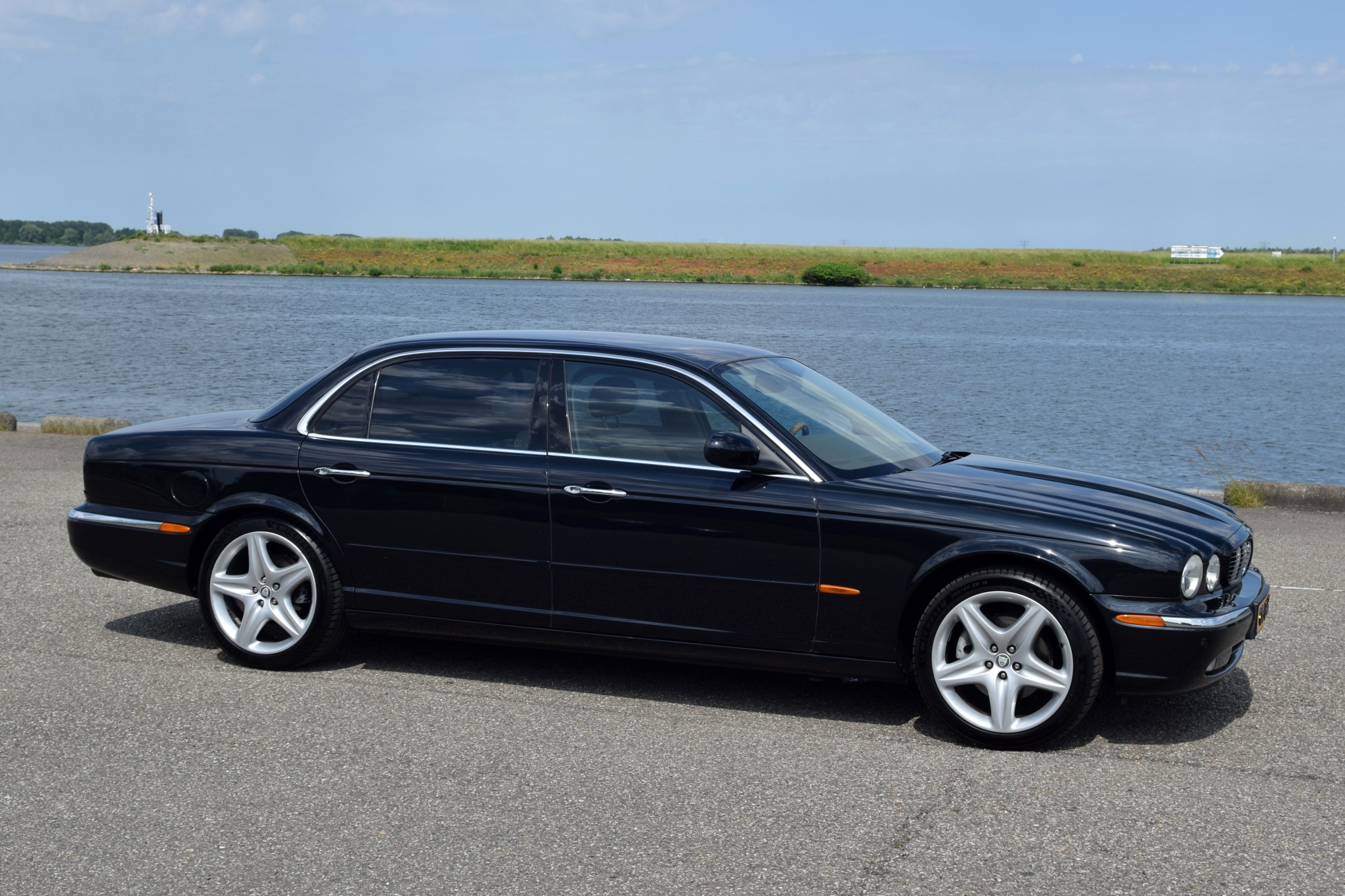 Foto van Jaguar XJ