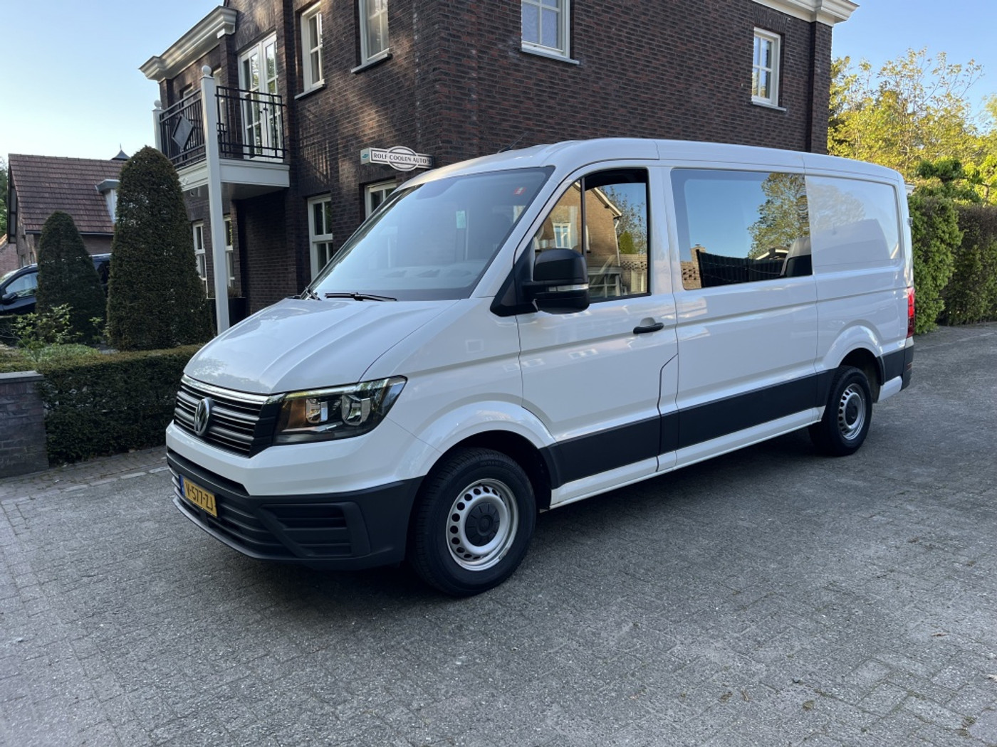 Volkswagen Crafter 30 2.0 TDI L3H2 DC 2019 - voorkant