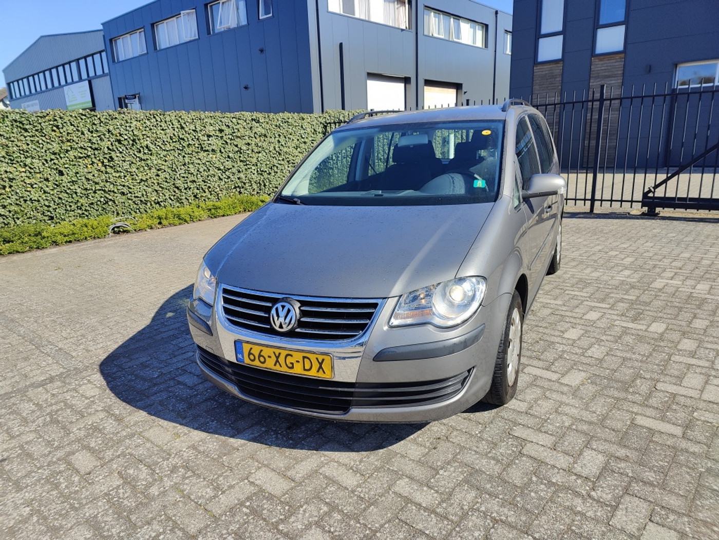 Volkswagen Touran 1.4 TSI Optive 2007 - voorkant