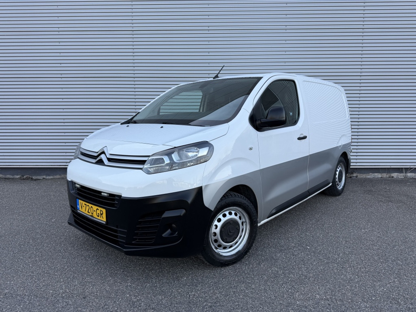 Citroen Jumpy 1.6 BlueHDI95ClXSS&S NAP Automaat Euro 6 Cruise Airco Leer 2017 - voorkant