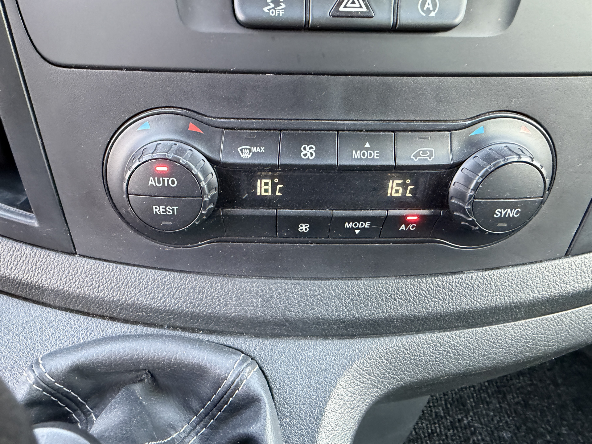 Foto van Mercedes-Benz Vito
