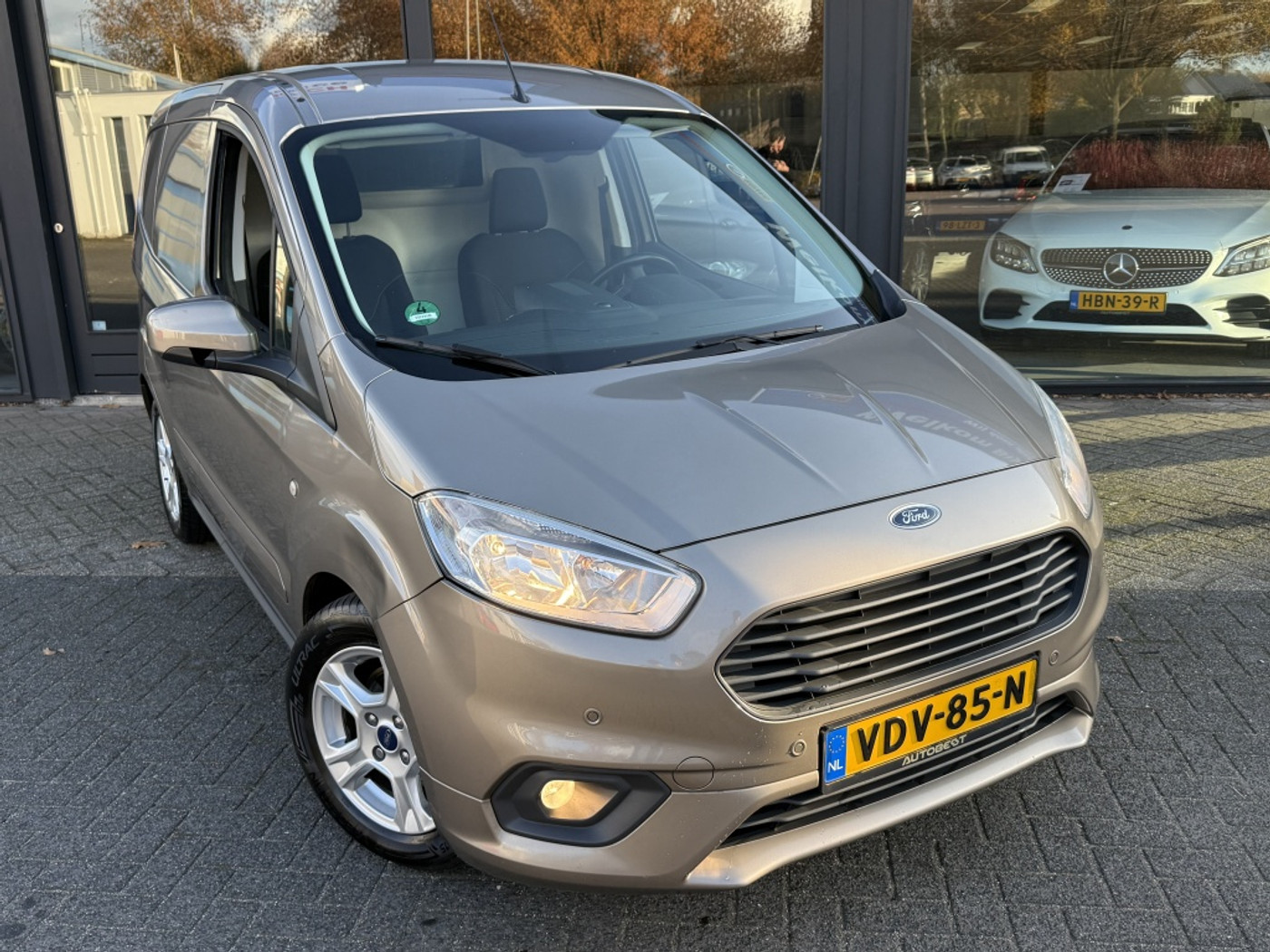 Foto van Ford Transit Courier