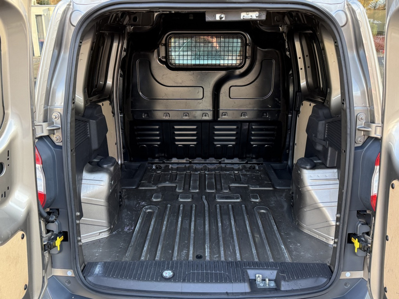 Foto van Ford Transit Courier