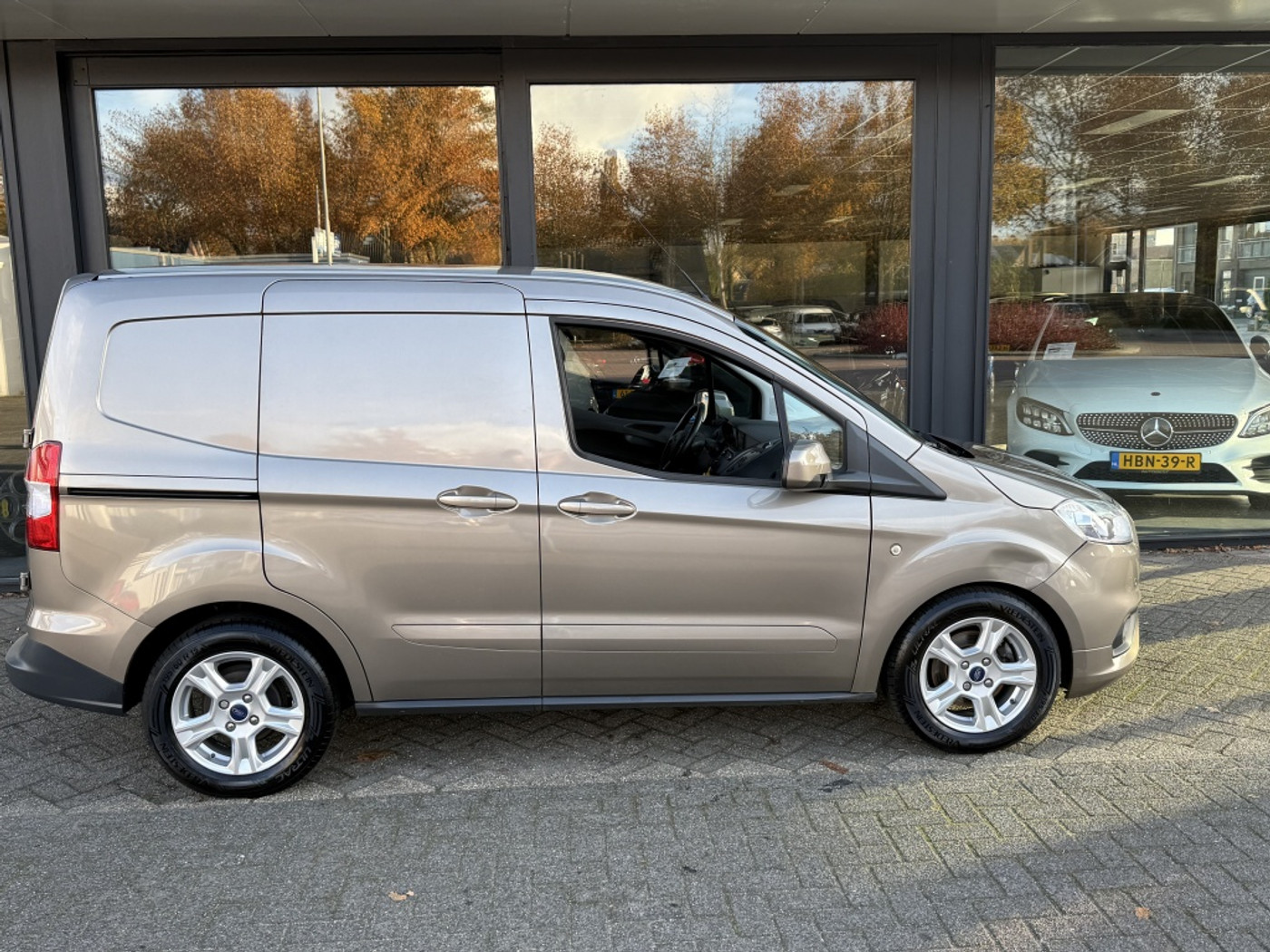 Foto van Ford Transit Courier